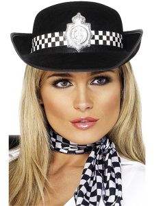 Policijska ženska kapa